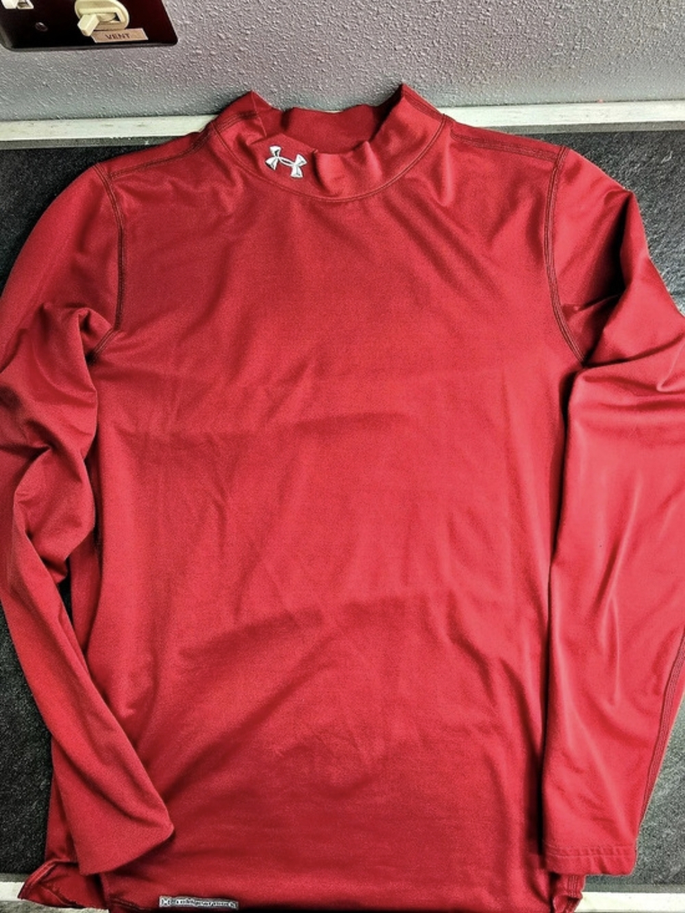 Under Armour ColdGear Fitted Mock Neck Long Sleeve Red Medium